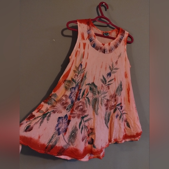 Dimri Made in India Tye-Dye Floral Embroidered Top - Picture 2 of 4